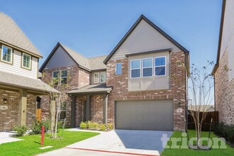 Building Photo - 306 Yorkshire Ct