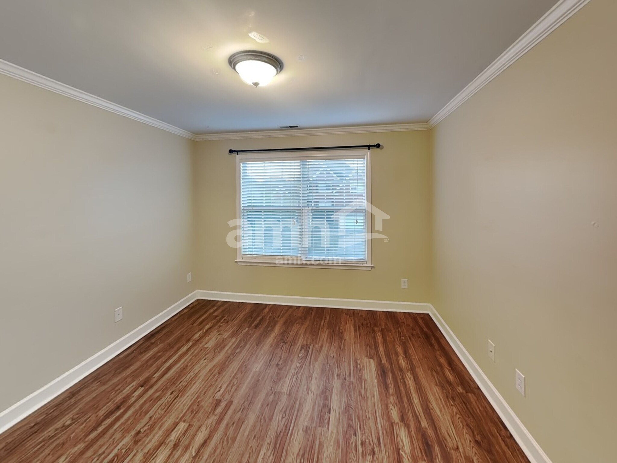 Building Photo - 2042 Keene Cir