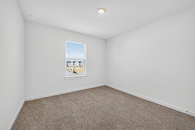 Building Photo - 3518 Mockingbird Ln