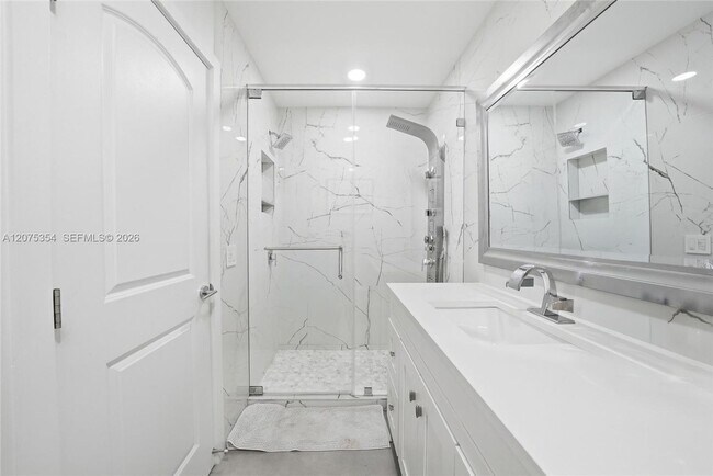 Building Photo - 12715 SW 96th Terrace