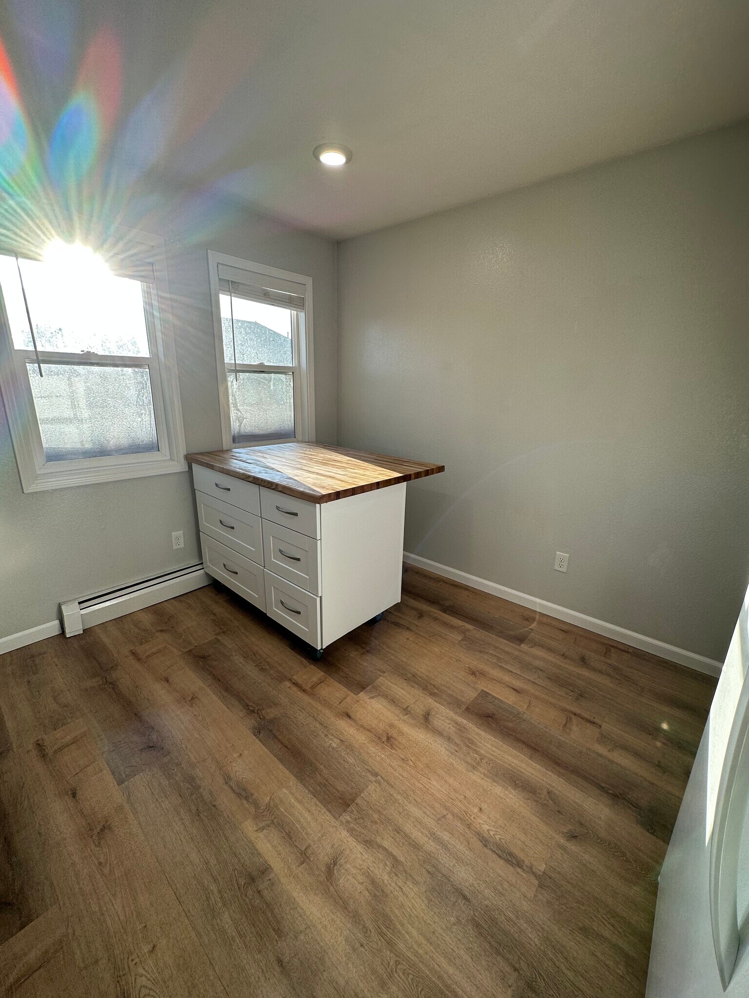 Building Photo - 1350 Balfour dr