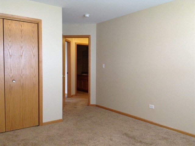 Building Photo - 16200 Carlow Cir