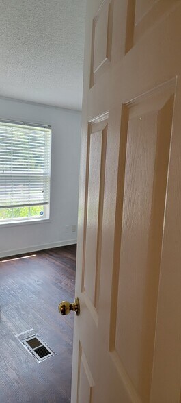 3rd Bedroom - 8936 Turner Dr