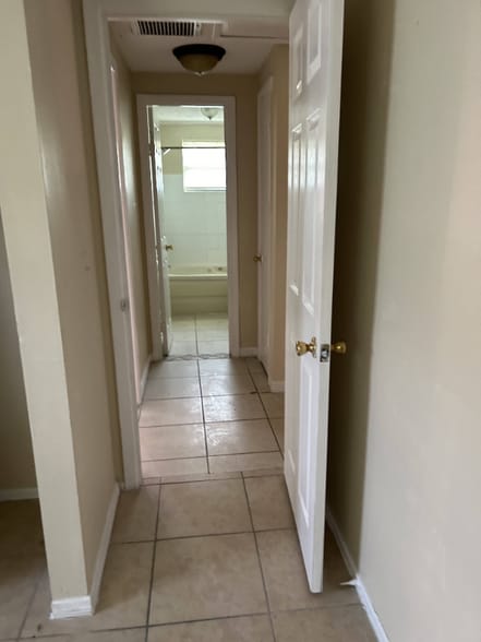 Building Photo - 1207 Colson Rd