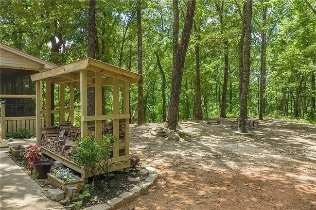 Building Photo - 7591 S Chestatee St