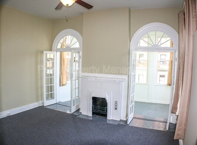 Building Photo - 511 Ryland St