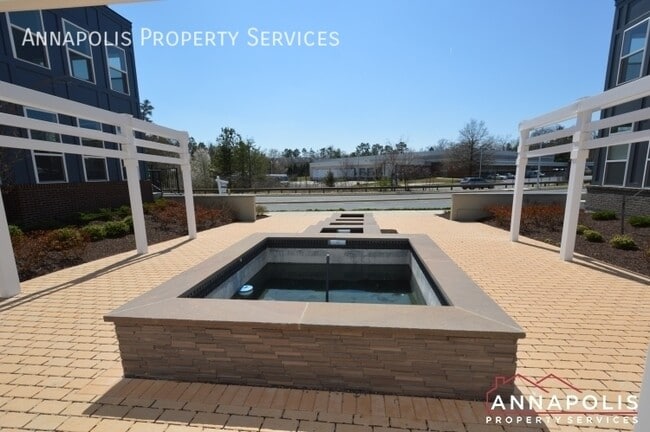 Building Photo - 133 Lejeune Way