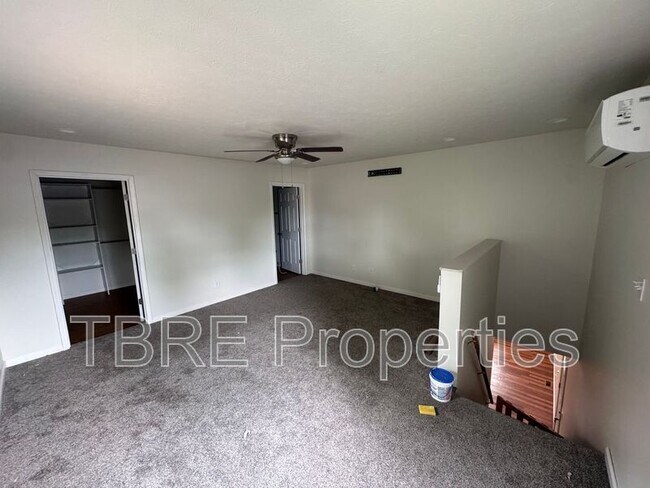 Building Photo - 178 Pvt Dr 720