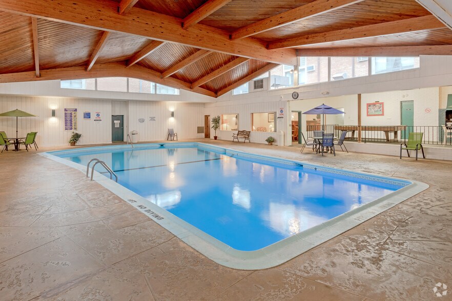 Four Seasons Estates 97007930 37th Pl N Plymouth MN 55441