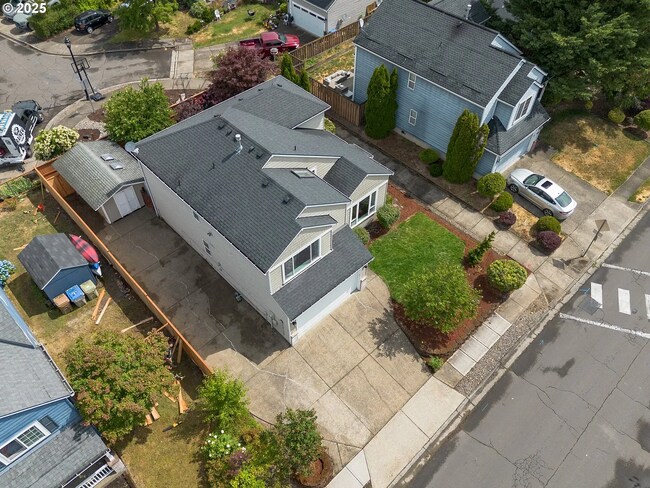 Building Photo - 42019 NW Oak Way