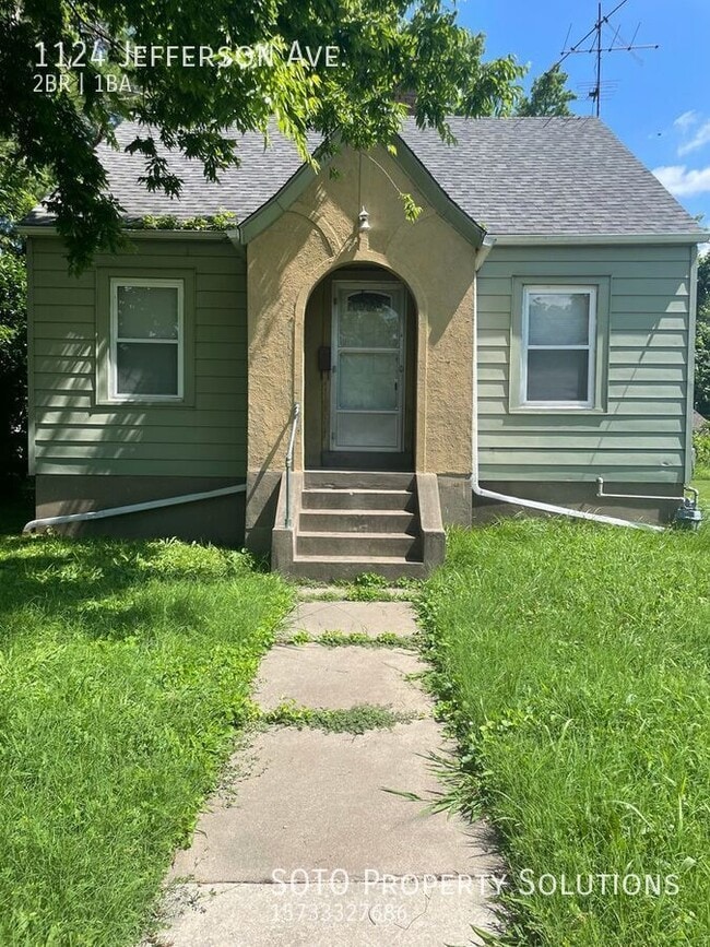Primary Photo - 1124 Jefferson Ave
