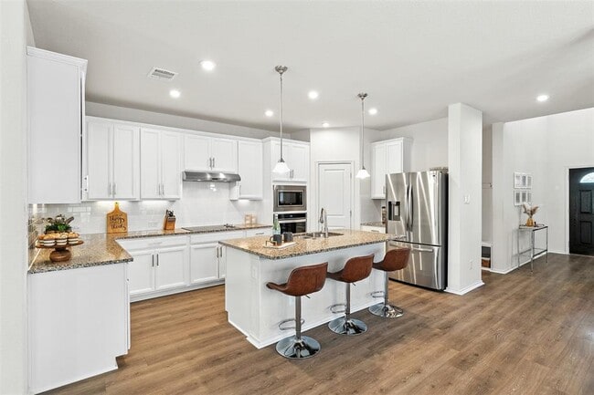 Building Photo - 211 Brookside St