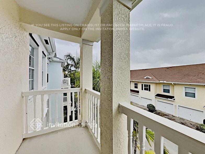 Building Photo - 276 Murcia Dr