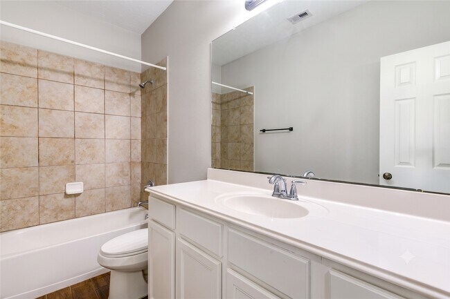Building Photo - 20138 Jasper Oaks Dr