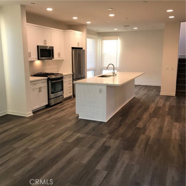 Building Photo - 789 Leeward Way