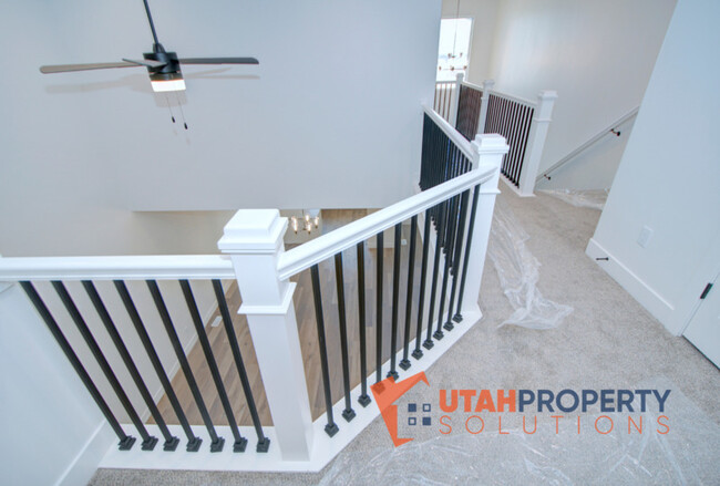 Building Photo - 4589 W Monument Peak Dr