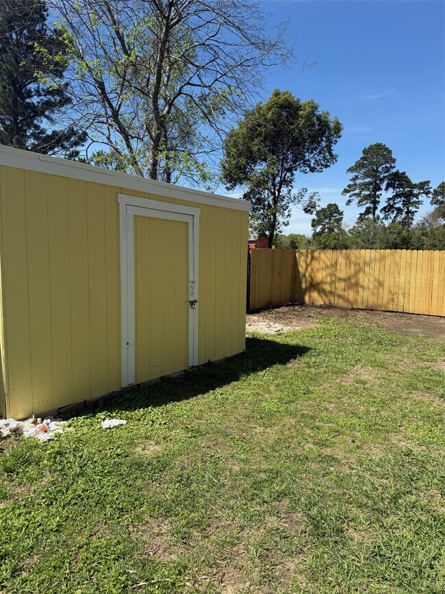 Building Photo - 615 Texas St