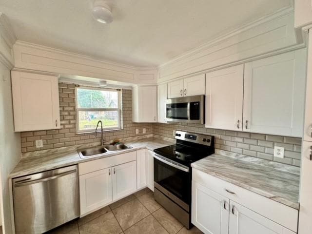Building Photo - 94 N Shirley Ln