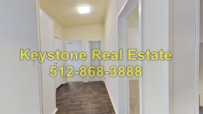 Building Photo - Lovely 4-bedroom, 2-bath home offering 2,048 sq ft on 1.21 scenic acres in Georgetown!
