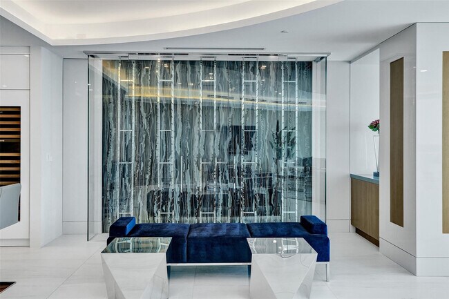 Building Photo - 701 N Fort Lauderdale Beach Blvd