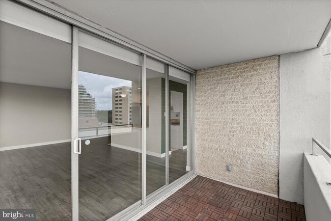 Building Photo - 5500 Friendship Blvd