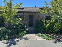 Building Photo - 3925 Solano Ave