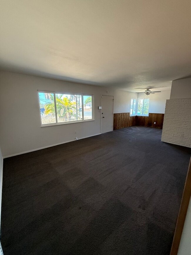 Building Photo - 3 Bedroom 2 Bathroom House for Rent