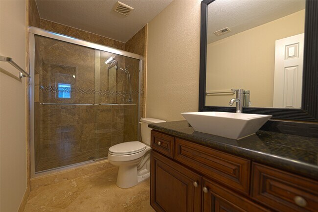 Building Photo - 8050 Montague Manor Ln