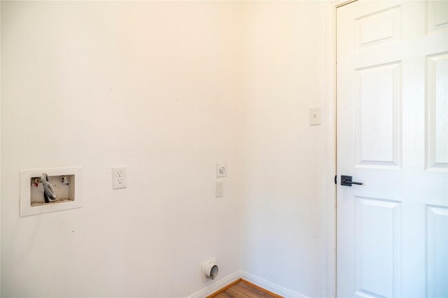 Building Photo - 16327 Woma Ct