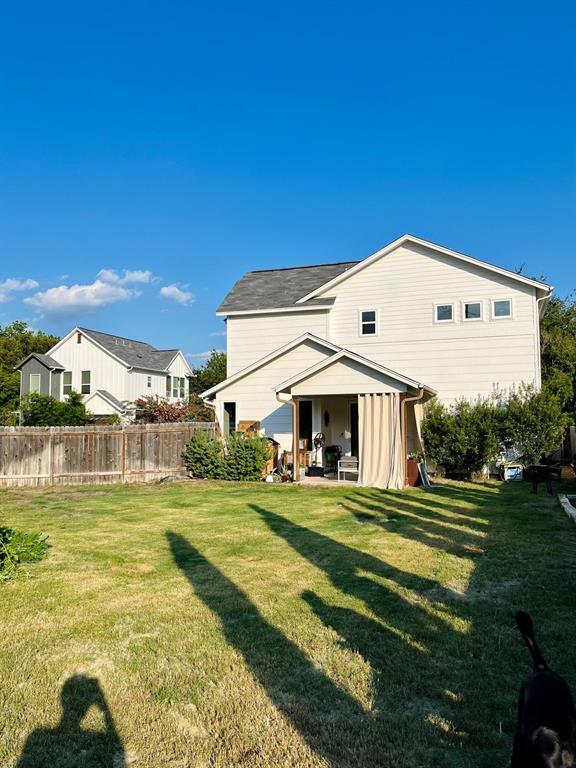 Building Photo - 1145 Shady Ln