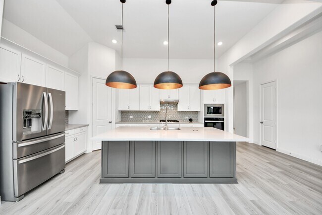 Building Photo - 21926 Citrus Grv Ct