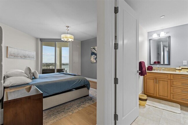 Building Photo - 331 Cleveland St