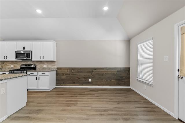 Building Photo - 1137 Chandler Dr