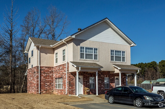 Primary Photo - Camry Court Apartments
