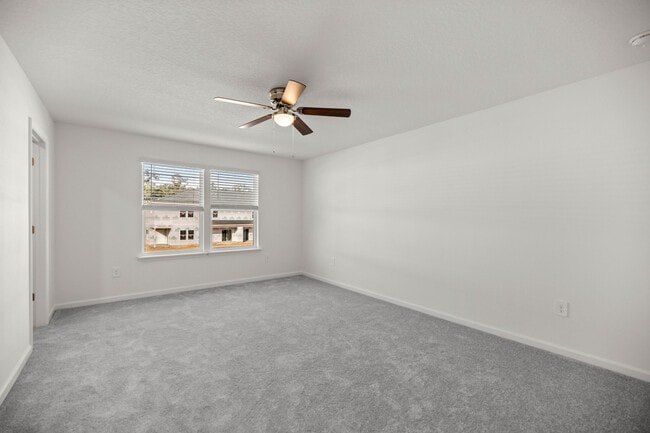 Building Photo - 3520 SE 37th Ave Rd