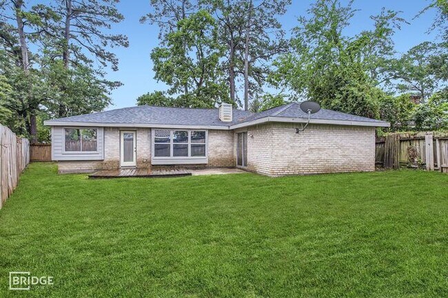 Building Photo - 5607 Circlegate Dr