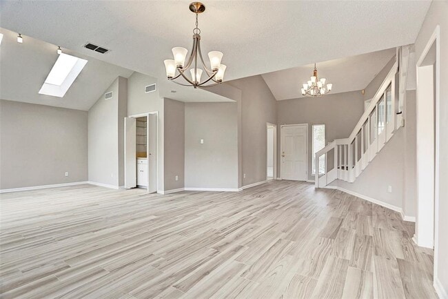 Building Photo - 11530 Ella Lee Dr