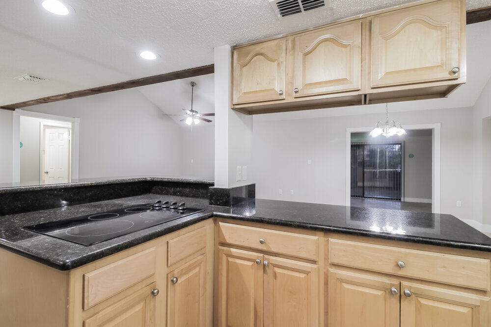 Building Photo - 978 Windsong Cir