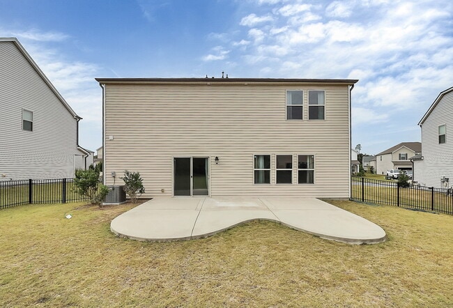 Building Photo - 8315 Flint Hill Dr