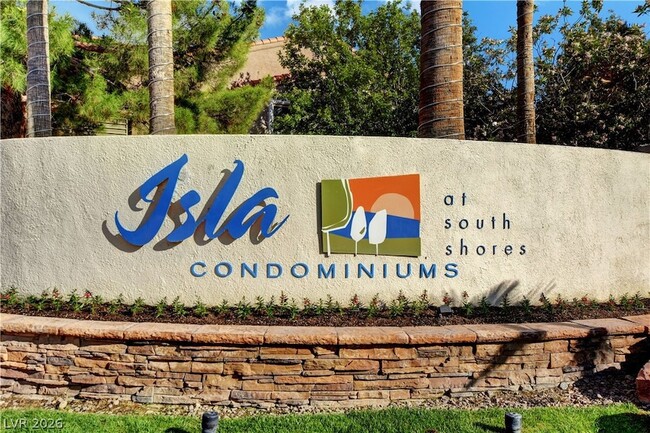 Building Photo - 2120 Sealion Dr