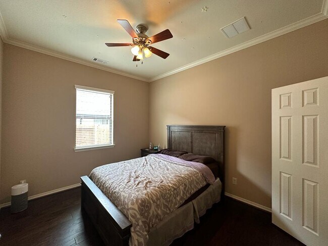 Building Photo - 46 Fort Arbor Ln