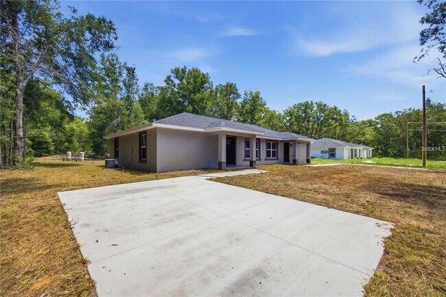 Building Photo - 5795 NW 11th Pl