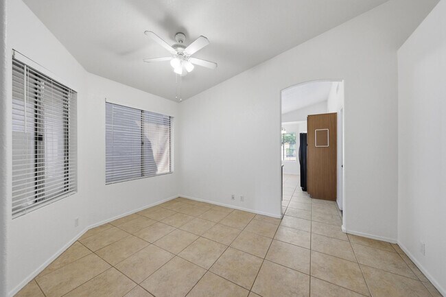 Building Photo - 18837 N 43rd Pl