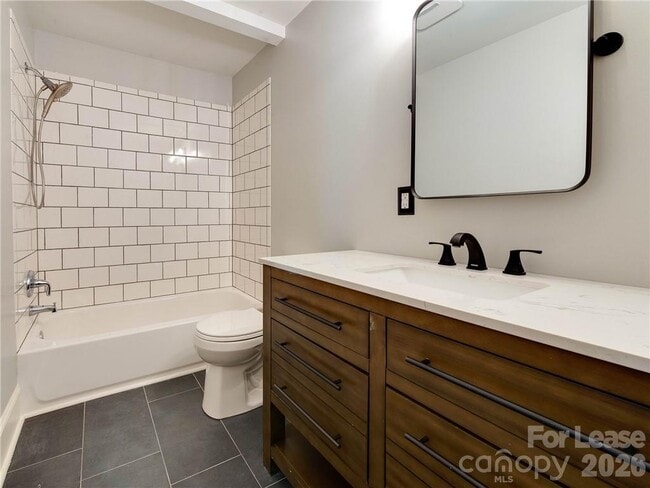 Building Photo - 1100 Pegram St