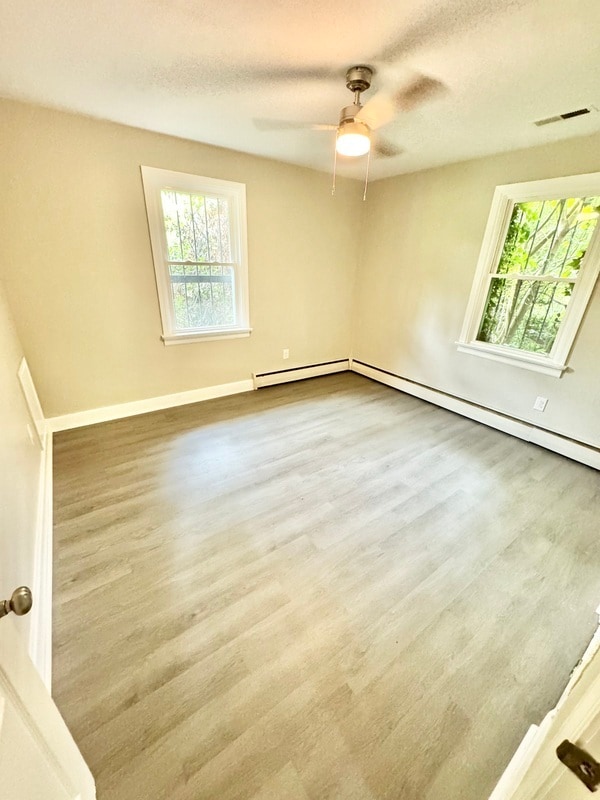 Building Photo - 483 Forest Ln