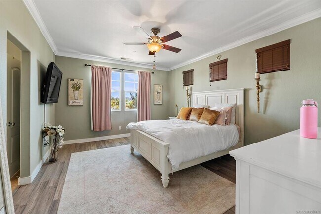 Building Photo - BEAUTIFUL 3BD/2.5BA Santee Home Available ...