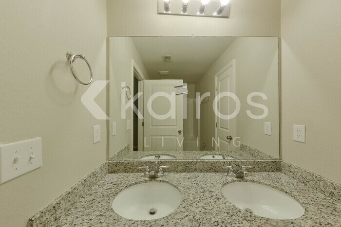 Building Photo - 9143 Aegean Cir