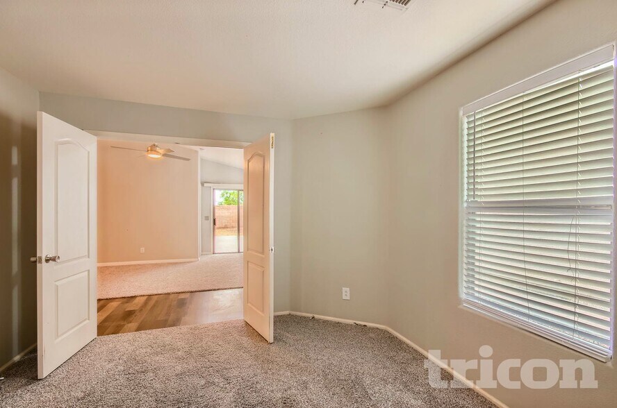 Building Photo - 22671 Scott Dr