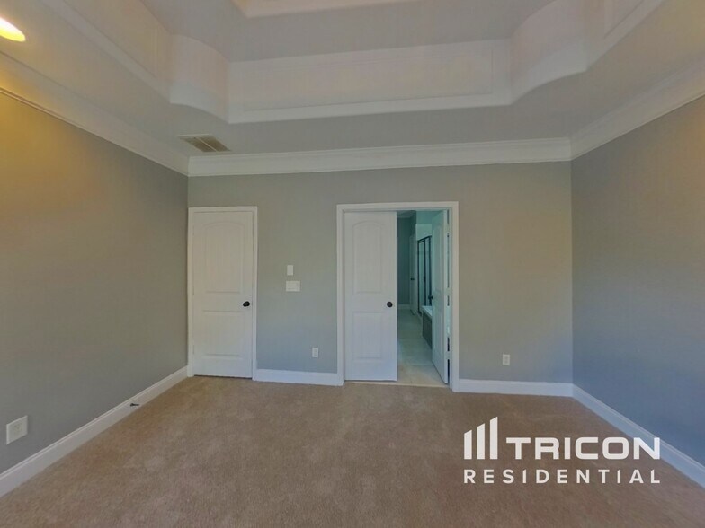 Building Photo - 151 Shelton Dr