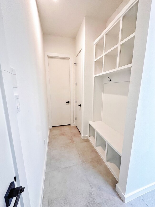 Building Photo - 1016 Patton St